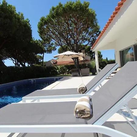 Sleeps 8 Pool Air Con T609006 Vale do Lobo