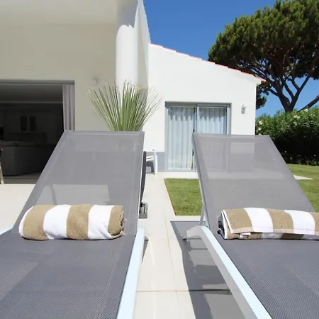 Βίλα Sleeps 8 Pool Air Con T609006 Vale do Lobo