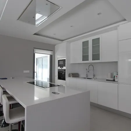 Sleeps 8 Pool Air Con T609006 Vale do Lobo