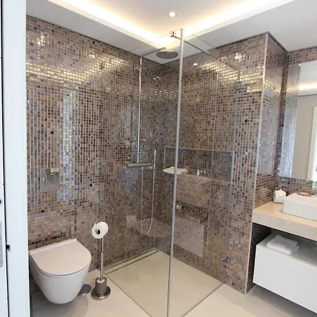 Sleeps 8 Pool Air Con T609006 Βίλα *